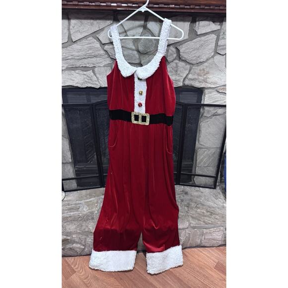 No boundaries mrs.claus outfit XL (15-17) - Picture 1 of 3